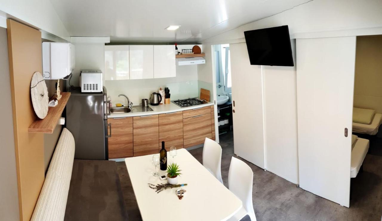 Oaza Mira Mobile Houses - Camp Basko Polje #Bestoffer Baška Voda Eksteriør bilde
