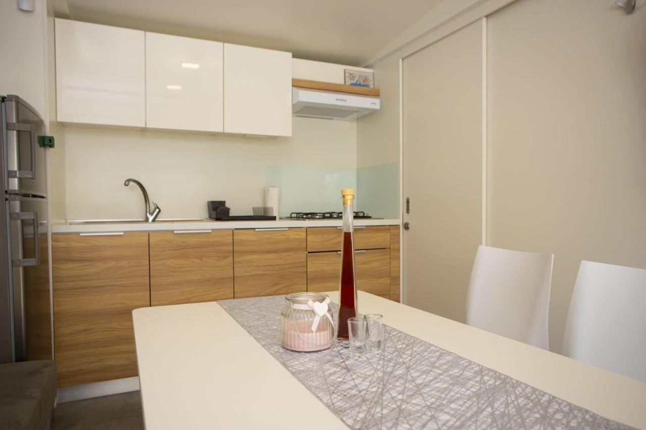 Oaza Mira Mobile Houses - Camp Basko Polje #Bestoffer Baška Voda Eksteriør bilde