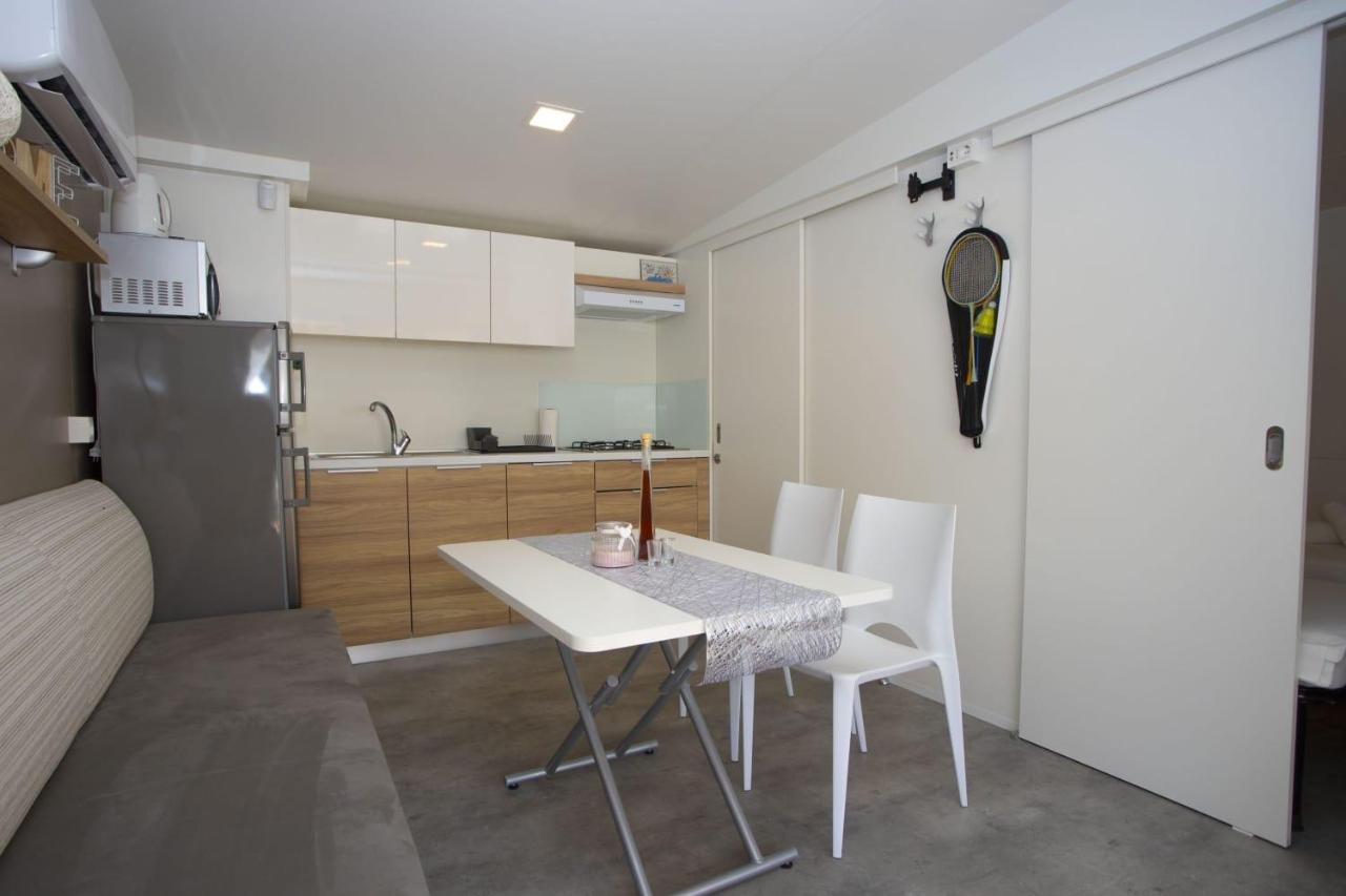 Oaza Mira Mobile Houses - Camp Basko Polje #Bestoffer Baška Voda Eksteriør bilde