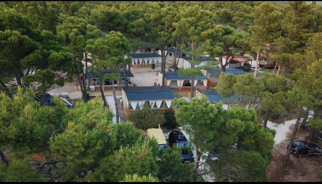 Oaza Mira Mobile Houses - Camp Basko Polje #Bestoffer Baška Voda Eksteriør bilde