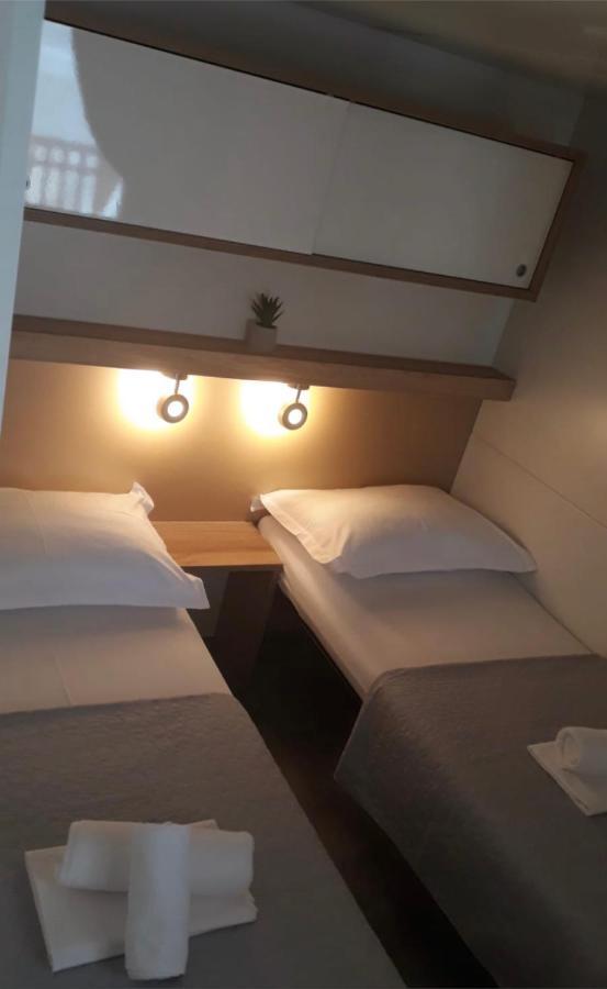 Oaza Mira Mobile Houses - Camp Basko Polje #Bestoffer Baška Voda Eksteriør bilde